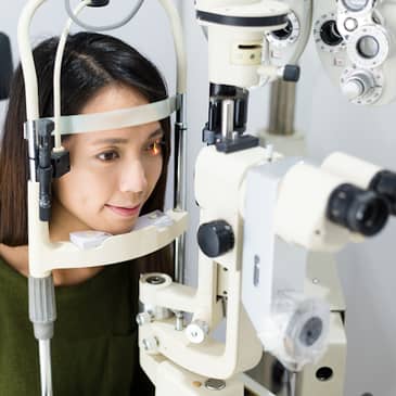 Slider image (5) Enlace Visual Ophthalmic Center